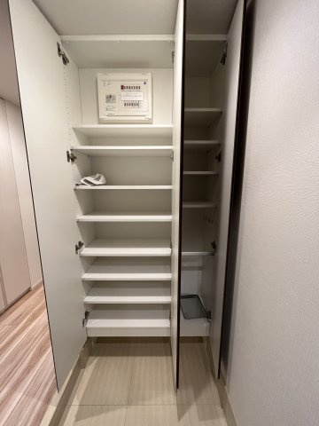 びゅうリエットグラン新宿戸山の収納