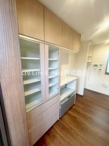 南大泉１丁目店舗戸建の内装