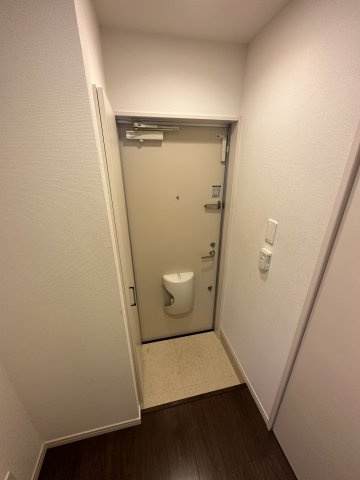 【玄関】