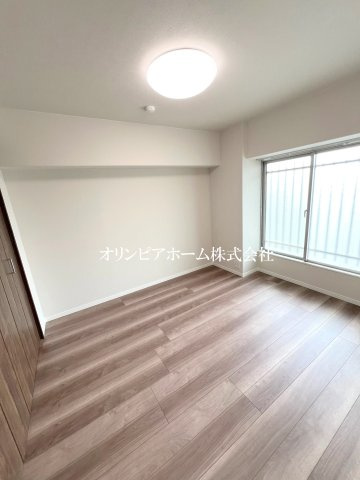 東大島ハイライズ　最上階　11階　リノベーション済 　の洋室