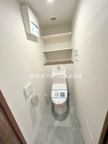 東大島ハイライズ　最上階　11階　リノベーション済 　のトイレ