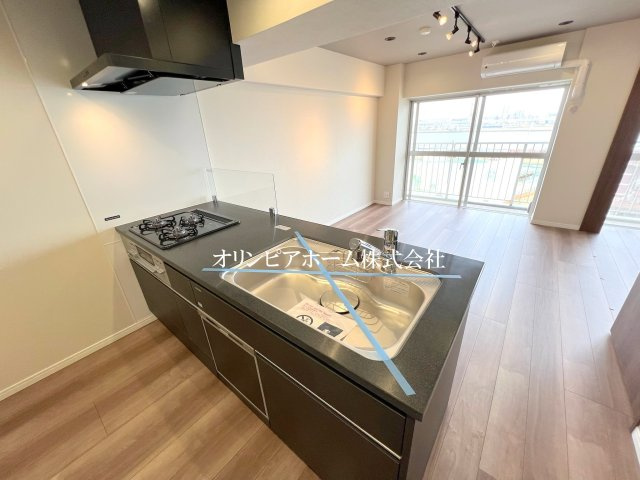 東大島ハイライズ　最上階　11階　リノベーション済 　のキッチン