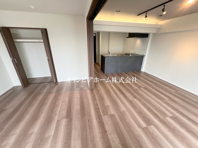 東大島ハイライズ　最上階　11階　リノベーション済 　の洋室