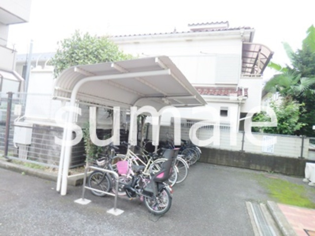 メゾン島田の駐車場|駐輪場☆