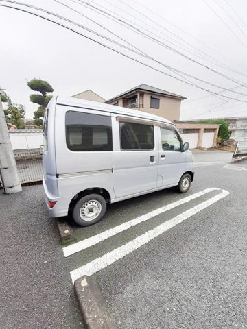 熊本市東区御領８丁目の賃貸マンションの駐車場|カースペースがあります