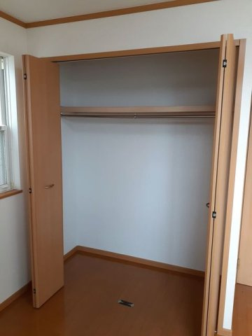 菊池郡菊陽町大字津久礼のアパートの収納|小物を収納するのに便利です