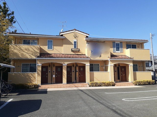 菊池郡菊陽町花立３丁目のアパートの外観|きれいな外観です