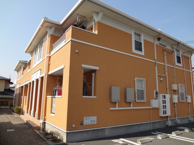 熊本市北区楡木４丁目のアパート