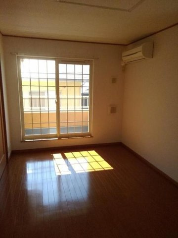 熊本市北区楡木４丁目のアパートの居間・リビング|おしゃれな居間です
