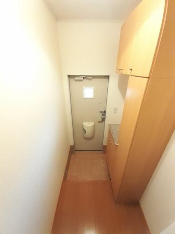 熊本市中央区黒髪４丁目のアパートの玄関|玄関です