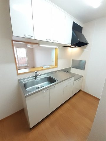 熊本市中央区黒髪４丁目のアパートのキッチン|使いやすいキッチンです