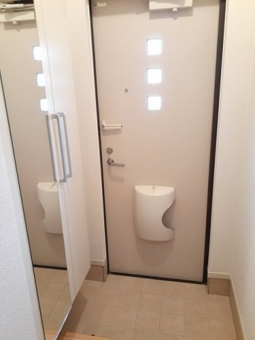 熊本市北区飛田４丁目のアパートの玄関|毎日通る玄関はこちらです