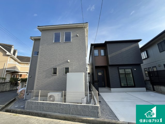 野洲市近江富士　第2期　新築一戸建てのトイレ|シンプルなトイレは落ち着く空間！お手入れも簡単です！