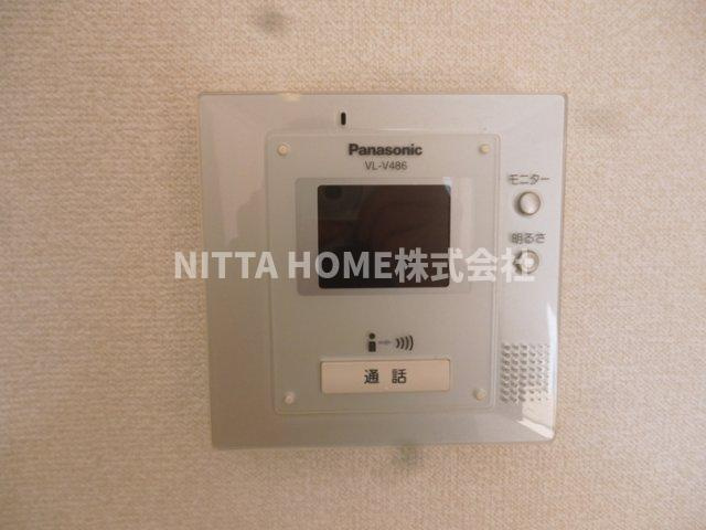 メゾン ラ トゥール　Ｂ棟のセキュリティ|ＴVドアホンを設置済み★