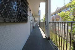 ペルル寺門のバルコニー