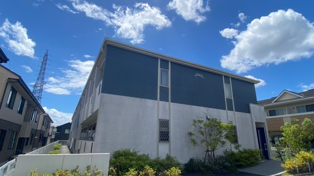 ペルル寺門の外観