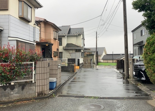 【展望】 | センチュリー八王子ひよどり山 | 眺望を気にして物件を探す場合、前面に建物が建っていないか現地で確認しましょう！前面に建物があると景色はもちろん、日当たりや風通しにも影響が出てきます。住んだ時のことを想像しながら現地見学をしましょう。