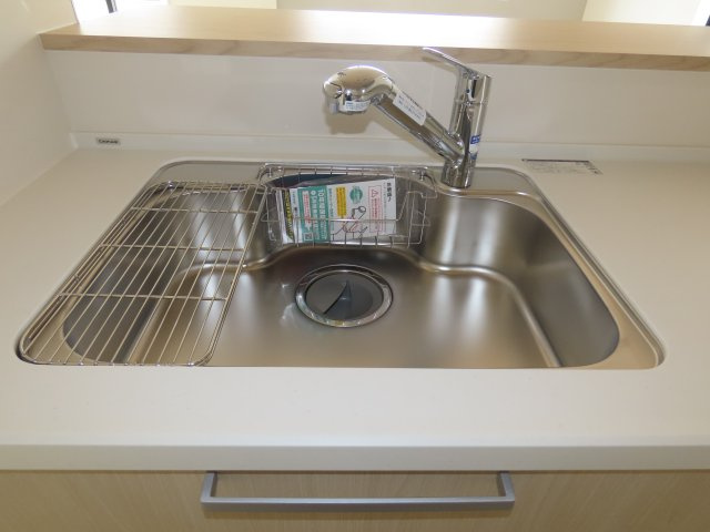 坂戸市柳町新築戸建のキッチン