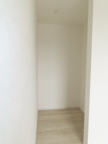 坂戸市柳町新築戸建の収納