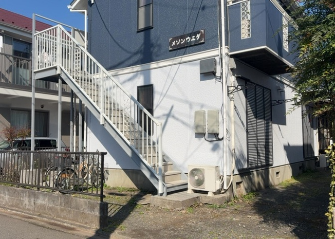 【外観】 | メゾン上田 | 物件の詳細については、現地を見てわかること以外に、役所や法務局などで調べないとわからないことがあります。そのため、現地に行く場合は、もしこの物件を買ったらどのような生活ができるかをイメージしましょう。