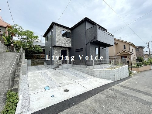 【駐車場】 | 【仲介手数料０円】藤沢市善行2期　新築一戸建て | 藤沢市善行2期　新築一戸建て