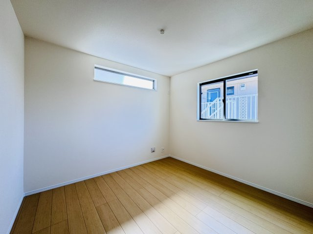 柏市花野井新築戸建【花野井小学校:7分】の子供部屋|6.06帖洋室