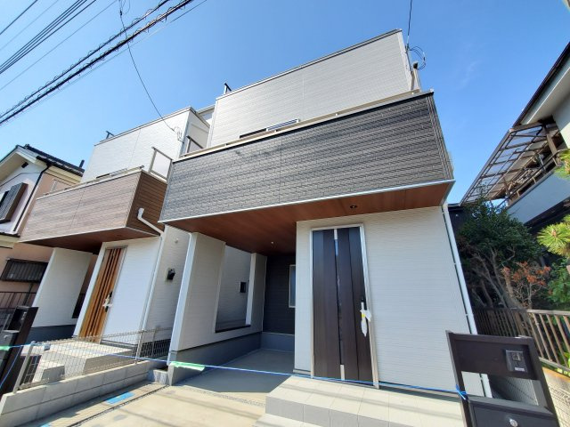 八潮市　緑町5丁目　新築戸建　全2棟