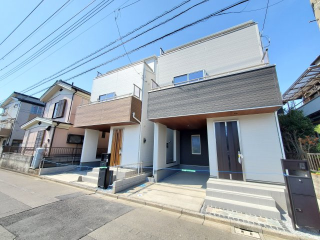 八潮市　緑町5丁目　新築戸建　全2棟の前面道路含む現地写真|前面道路含む現地写真です