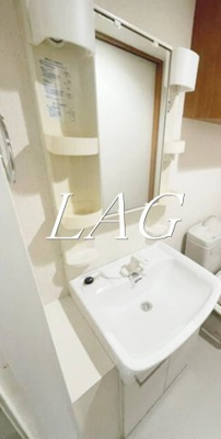 【洗面所】 | レフィーズ上野 | 洗面台です。