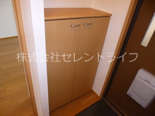 プレミールⅡの玄関