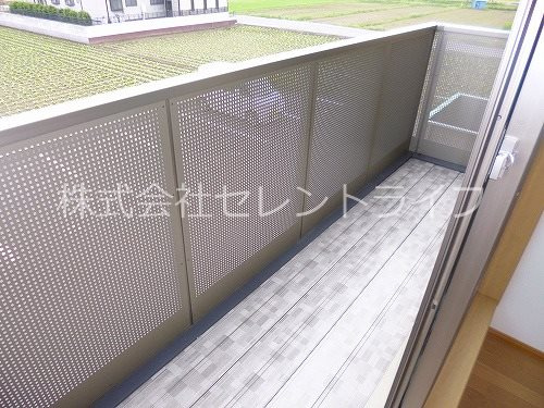 プレミールⅡのバルコニー
