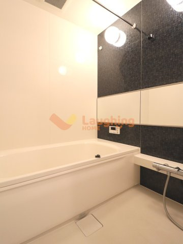 オッツ梅満の浴室|お風呂で日々の疲れを落としましょう※反転タイプになります。