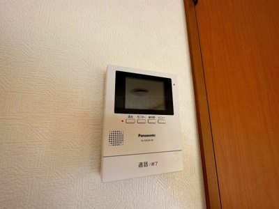 【セキュリティ】 | エスパシオ | 室内写真は同タイプ別室の写真です。反転タイプとなります。