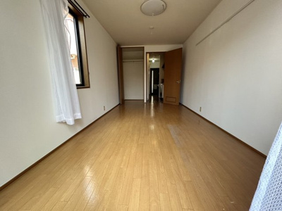 【寝室】 | エスパシオ | 室内写真は同タイプ別室の写真です。反転タイプとなります。