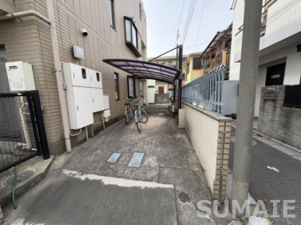 エクセランス港谷のその他共用部分|駐輪スペースです