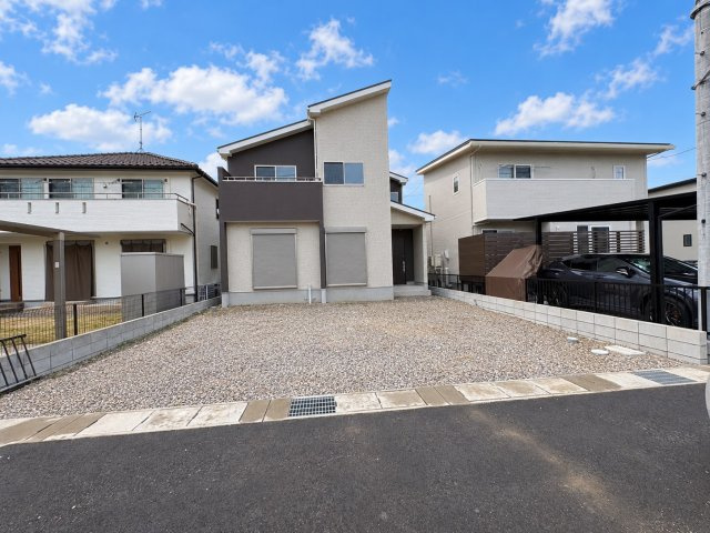 新築戸建　岐阜市東鶉5丁目　全5区画分譲の外観|「現地（2026年9月14日）撮影」　
■外観写真　
■ヤマダ不動産　株式会社リライフ　