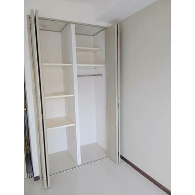 【収納】 | ライオンズマンション八王子第6(ライオンズマンションハチオウジダイロク) | 別号室参考写真