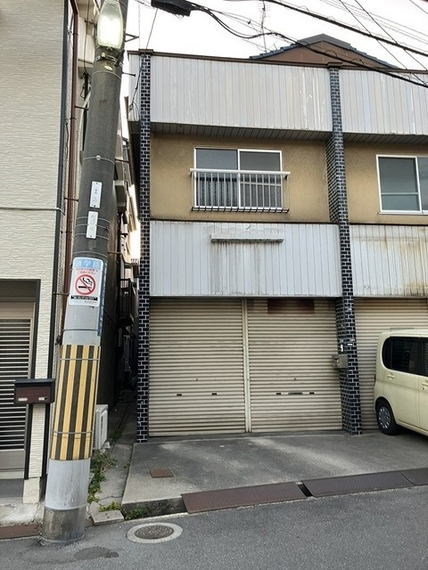 高柳テラスのエントランス
