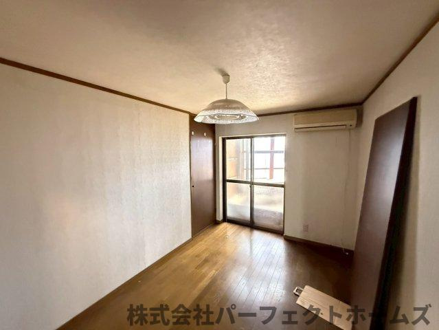長尾元町3丁目戸建の洋室|スタンダードな洋室です