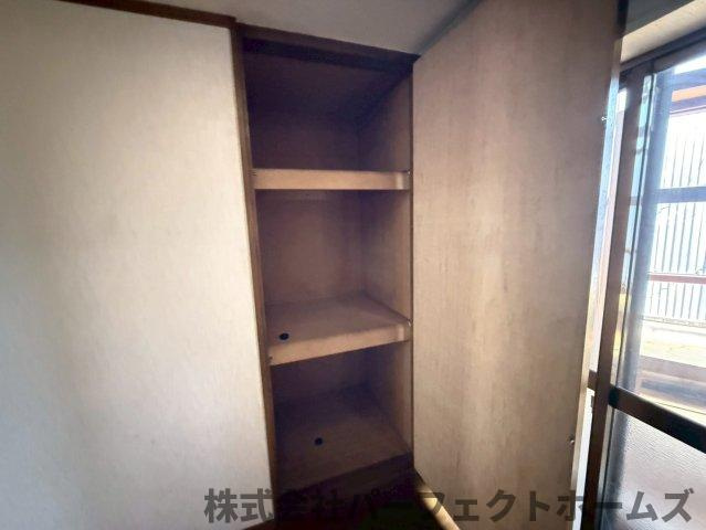 長尾元町3丁目戸建の収納|便利な収納スペースです