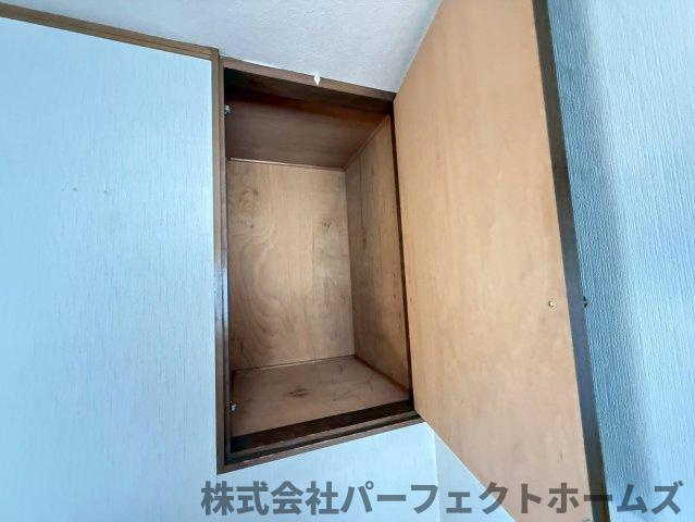 長尾元町3丁目戸建の収納|ちょっとした収納スペースも充実しています