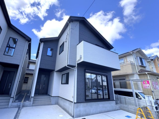 柏市花野井新築戸建【田中小学校:5分】の外観|1号棟外観・完成済み内覧可能です！