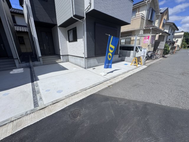 柏市花野井新築戸建【田中小学校:5分】の駐車場|1号棟駐車スペース