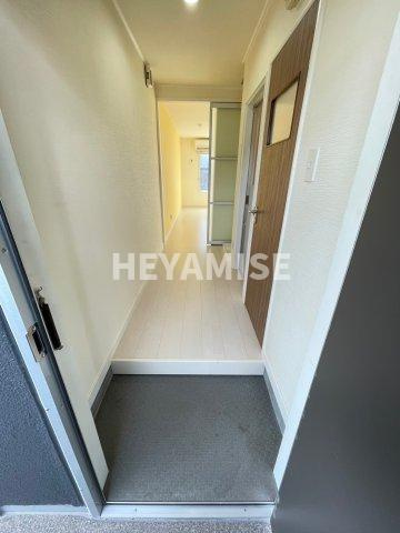 サンシュエットの玄関|※反転間取りのお部屋の画像です※現況を優先します