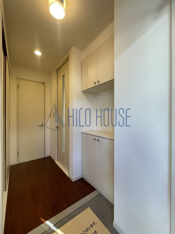 ソレイユ・メゾンＢの玄関