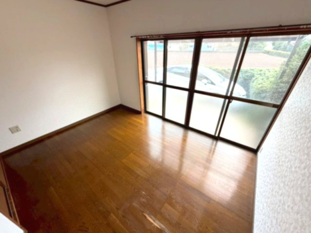 【居間・リビング】