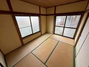 【寝室】