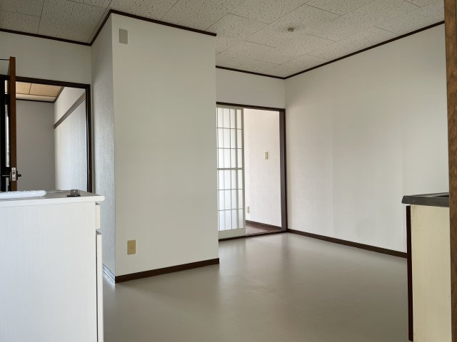 ベルグラン石井の内装