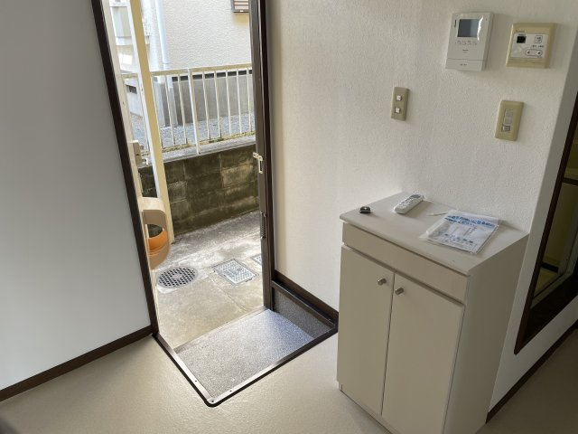ベルグラン石井の玄関
