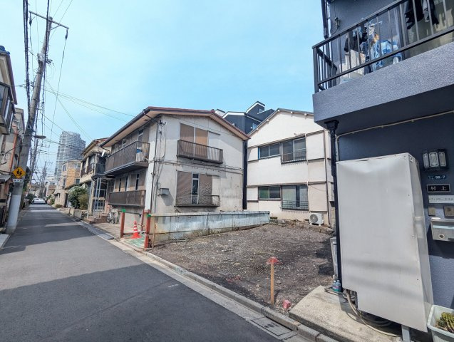 墨田区押上３丁目建築条件付売地の前面道路含む現地写真